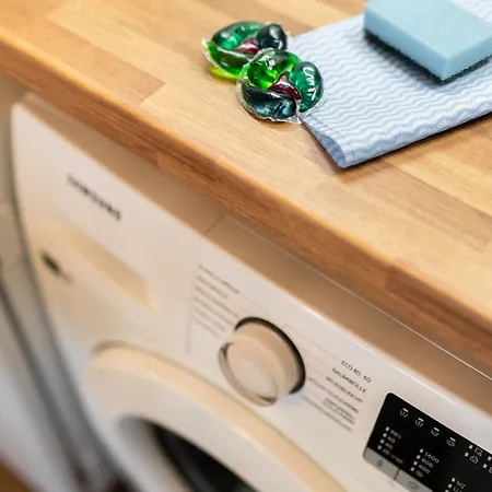 Zentral Fussgaengerzone Fuer Paare Und Geschaeftsreisende, Kinderfreundlich Apartment